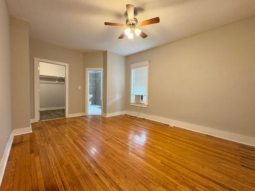Spacious 2bd 2bath & In-Unit Laundry! – photo 1