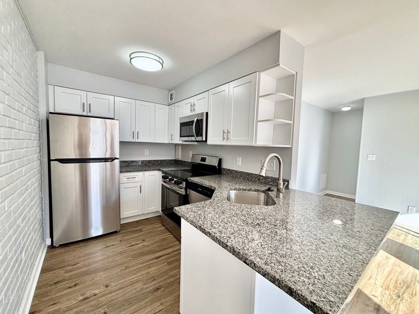 Kansas City Apartment: 4414 Jarboe St