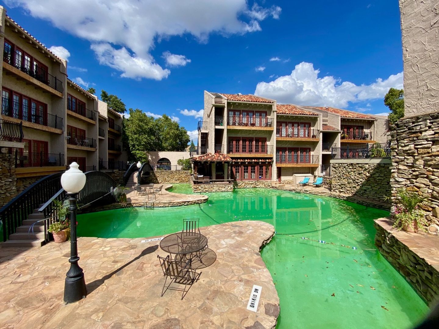 Kansas City Condo: 1111 W 46th St.