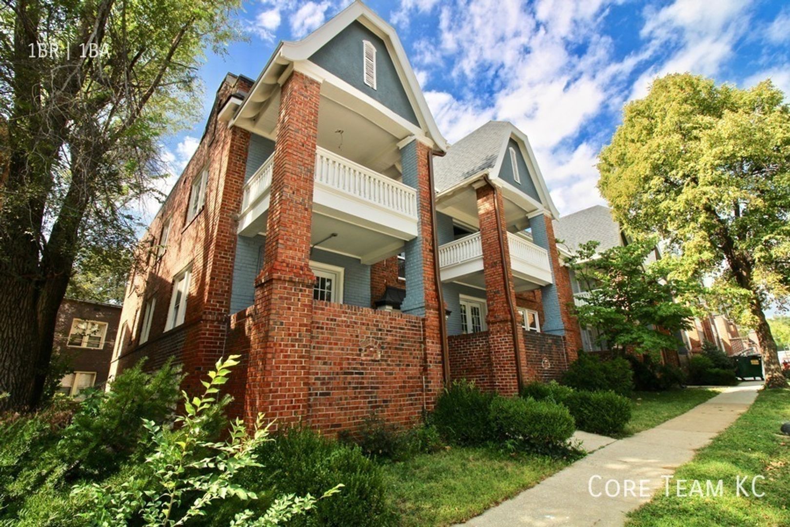Kansas City Apartment: 4310-4324 Mercier Street