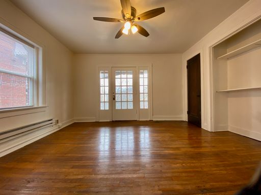 One Bed w/ Balcony next to Roanoke Park! – photo 1