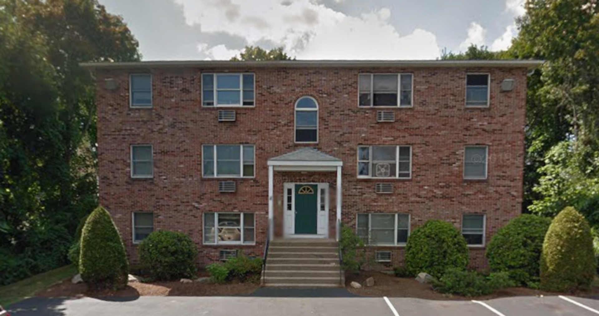 Quincy Apartment: 8 Carlmark Street