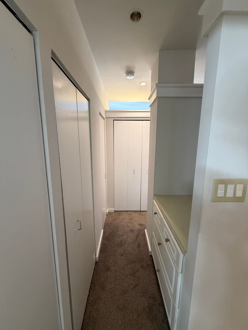 Studio Apartment in Old City, Philadelphia 12 of 12