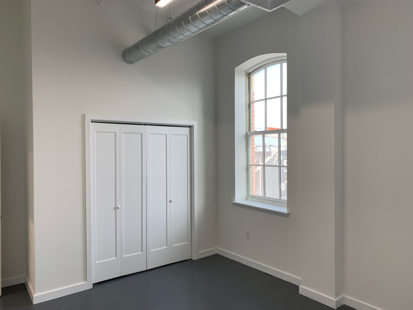 Boutique Loft Apartments located at 1710 N. 5th Street in East Kensington. 8 of 12