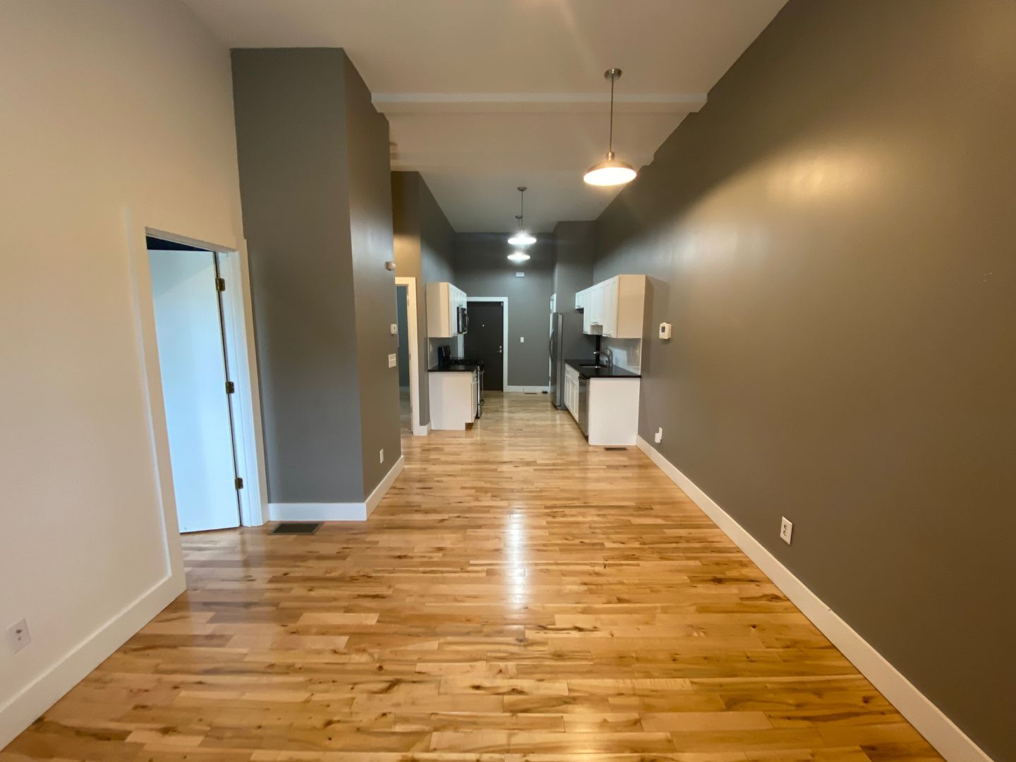 New Haven Apartment: 320 Ashmun St