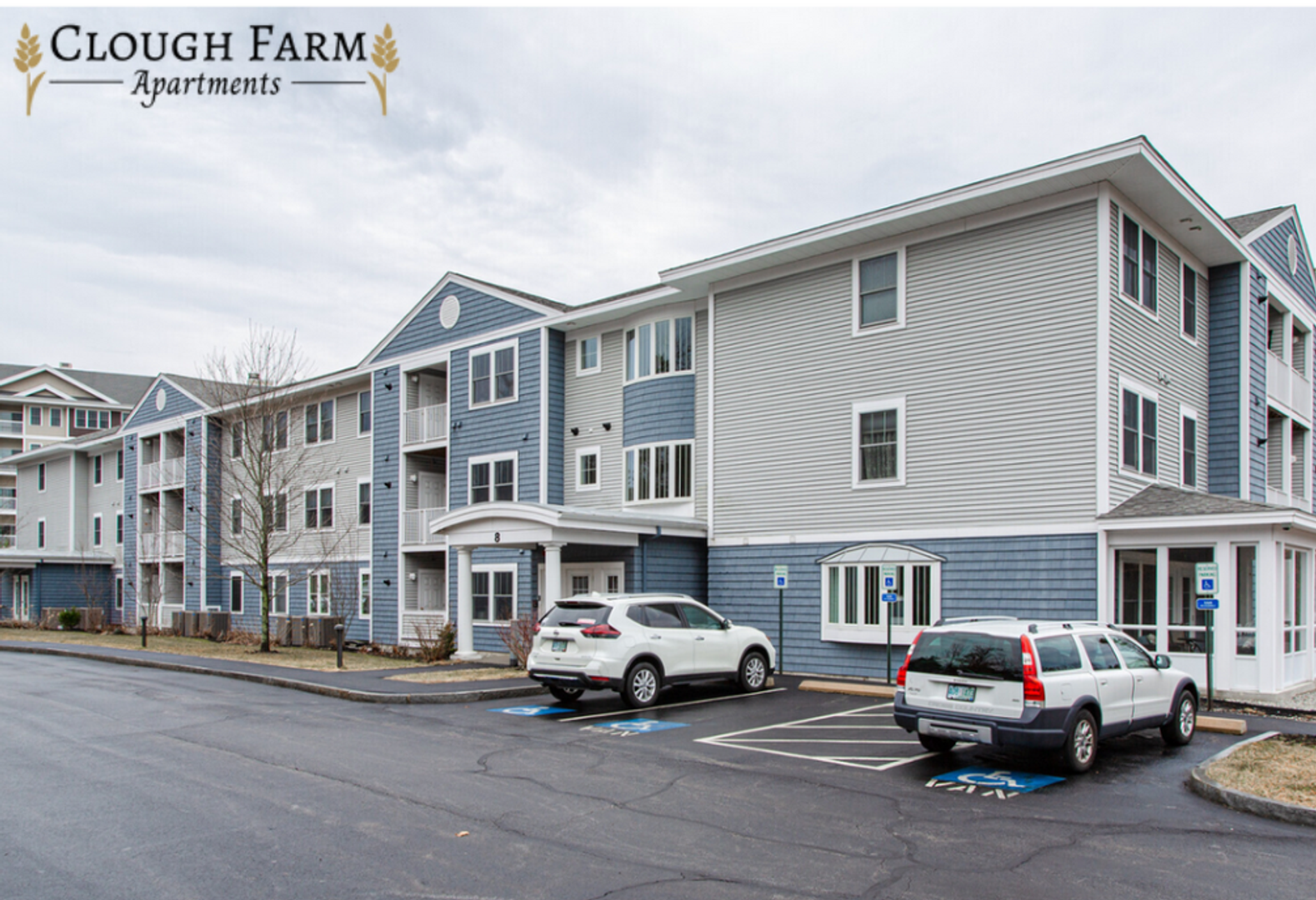 Salem Apartment: 6 Braemoor Woods Rd