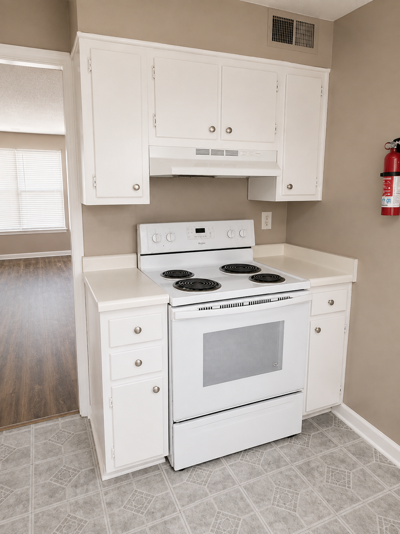 Raleigh Pines Apartments 3 of 10