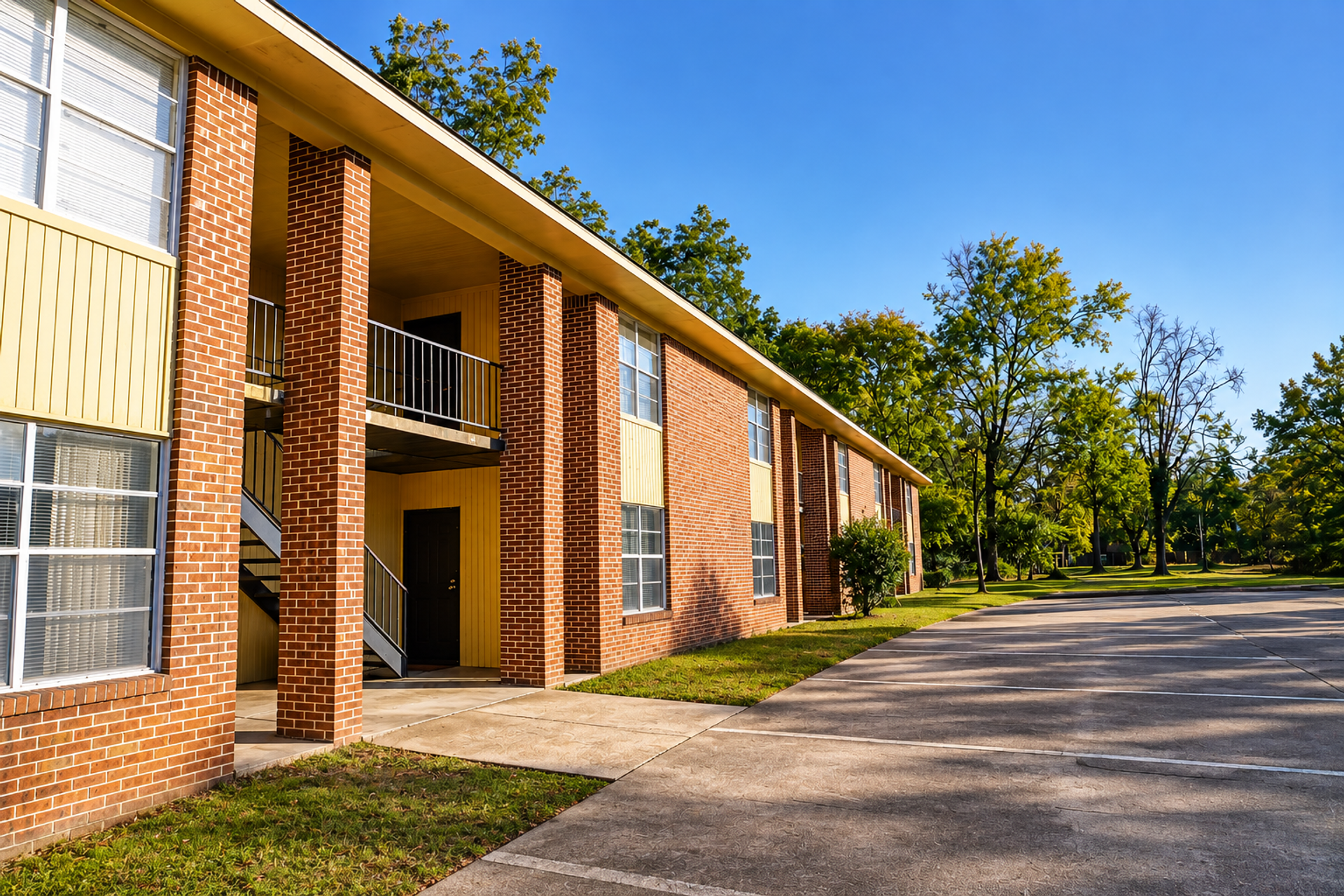 Glynwood Apartments 10 of 12
