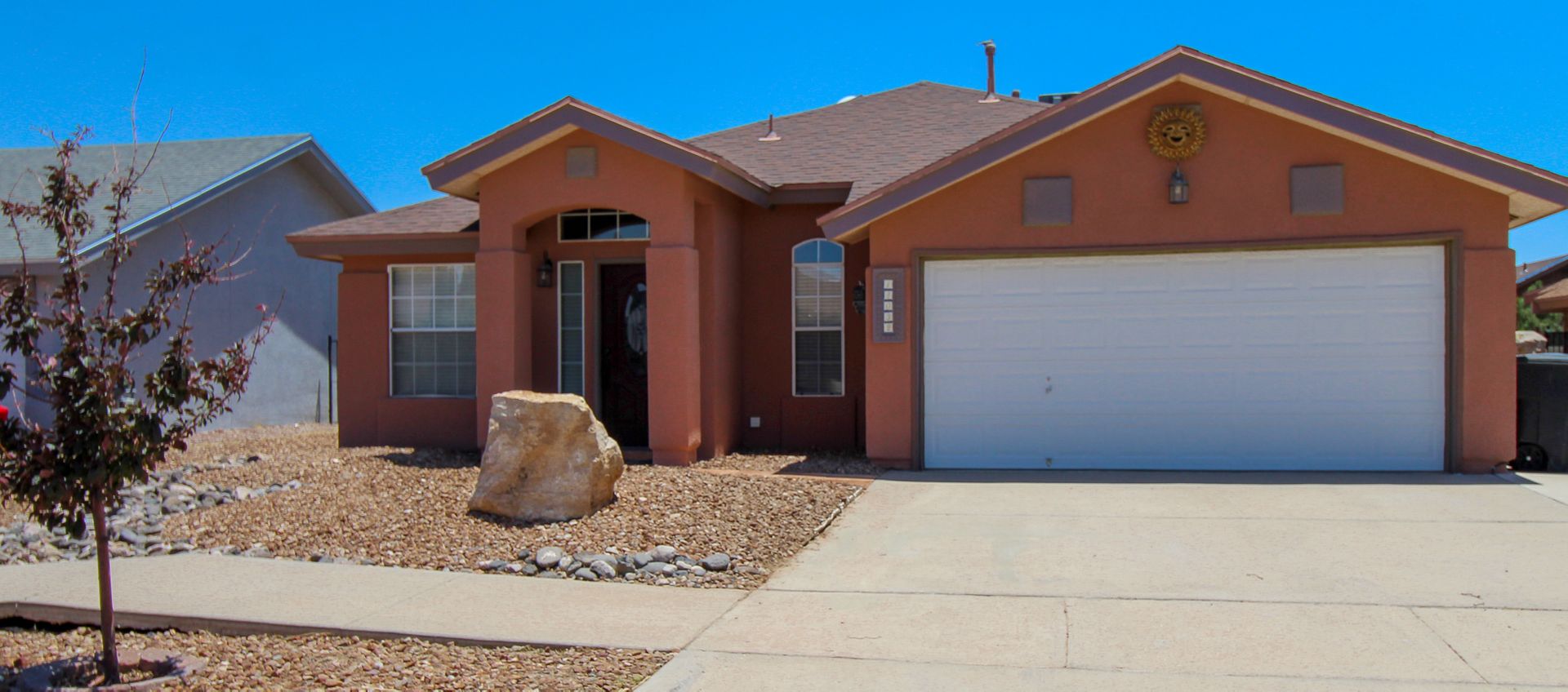 Horizon City House: 14032 Lago Seco Dr