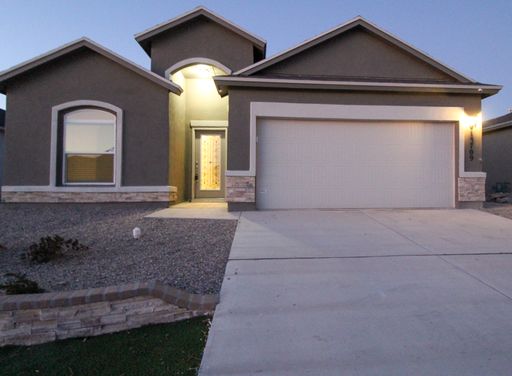 13709 Lago Vista Ave Horizon Town Center 4BR/3BA Home with Refrigerated Air – photo 1