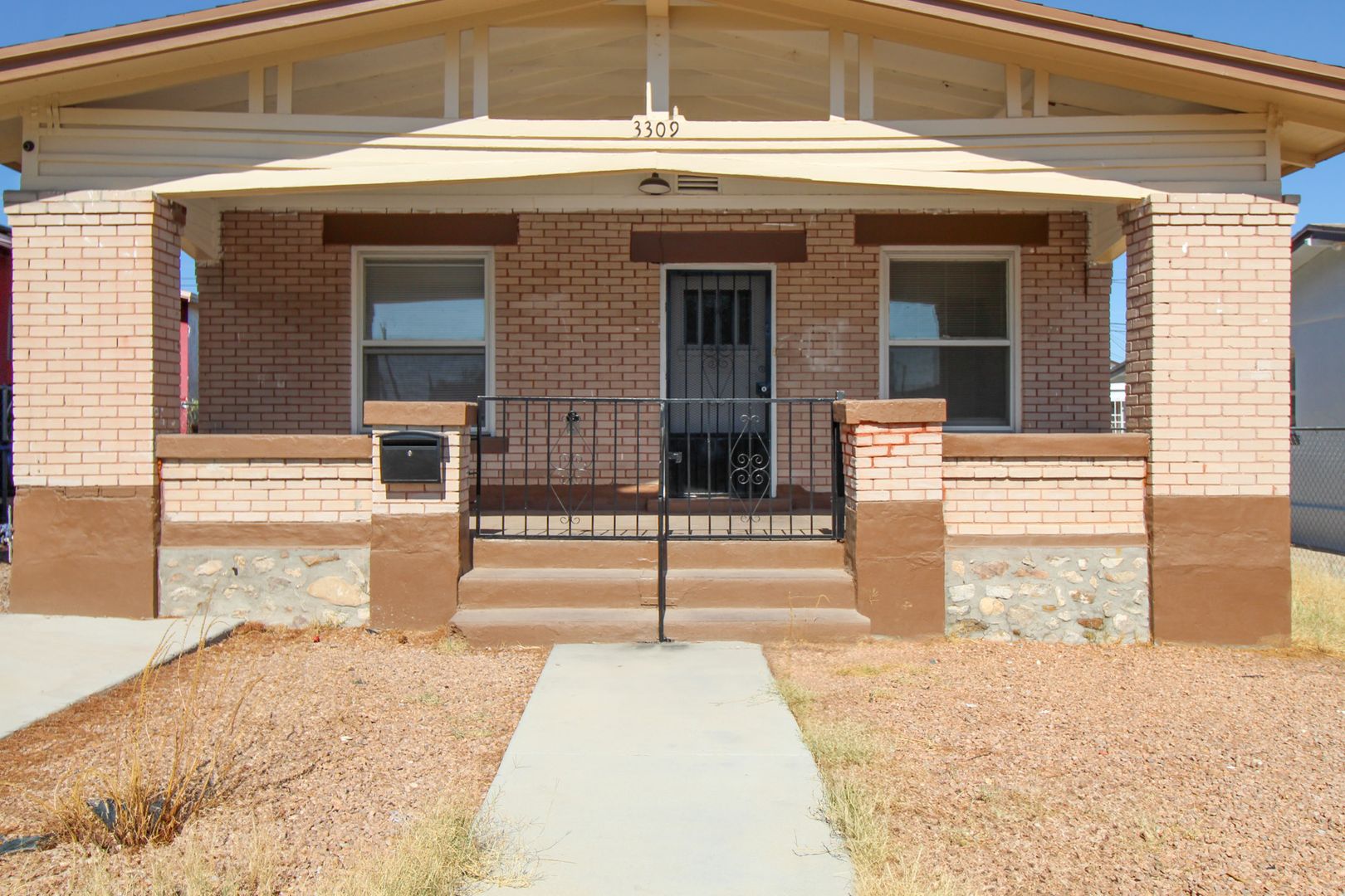 El Paso House: 3309 Nations Ave