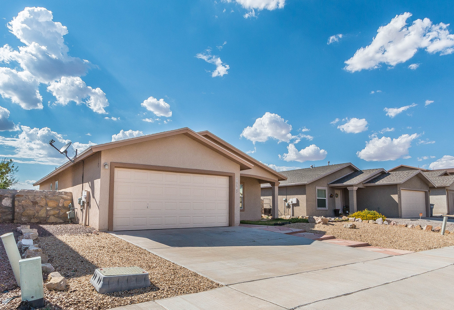 El Paso House: 10545 Canyon Sage Drive