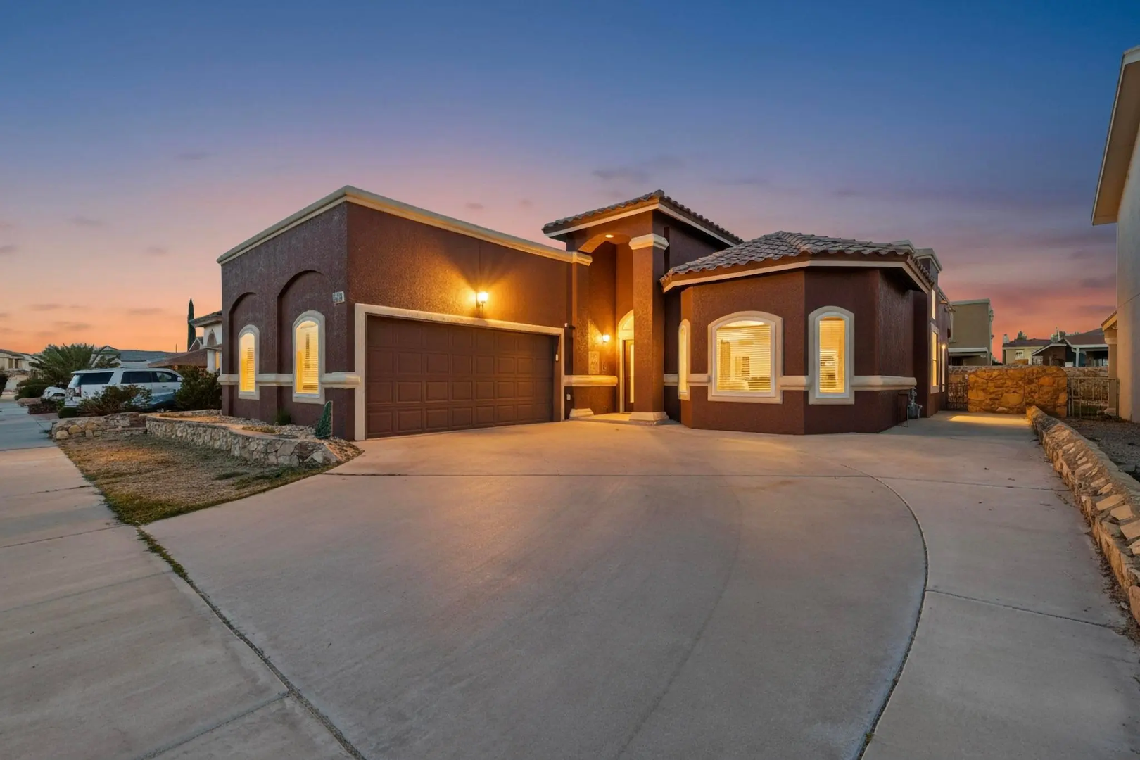 El Paso House: 3044 Tierra Fresno