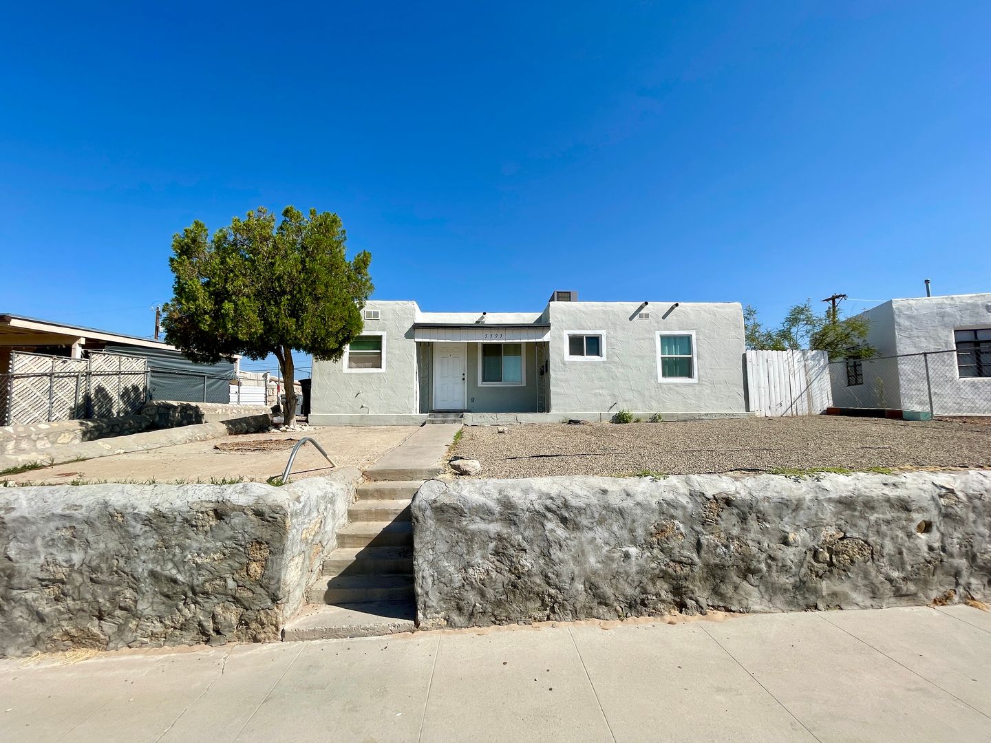 El Paso Apartment: 5593 Hunt Ct