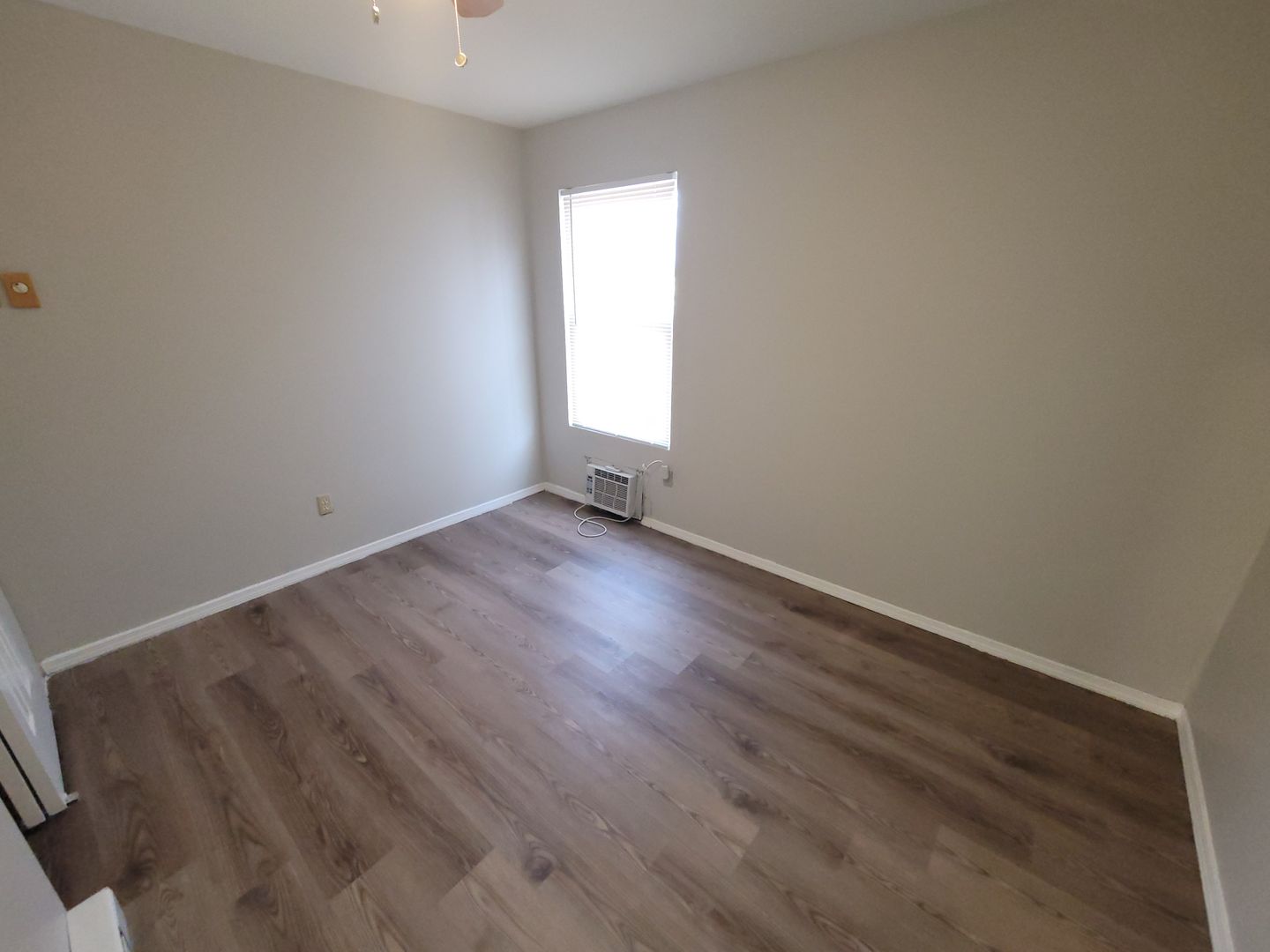 Truesdale Apartment: 745 Wabash Street