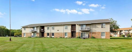 Quiet Two Bedroom Apartment in Somers, WI – photo 1