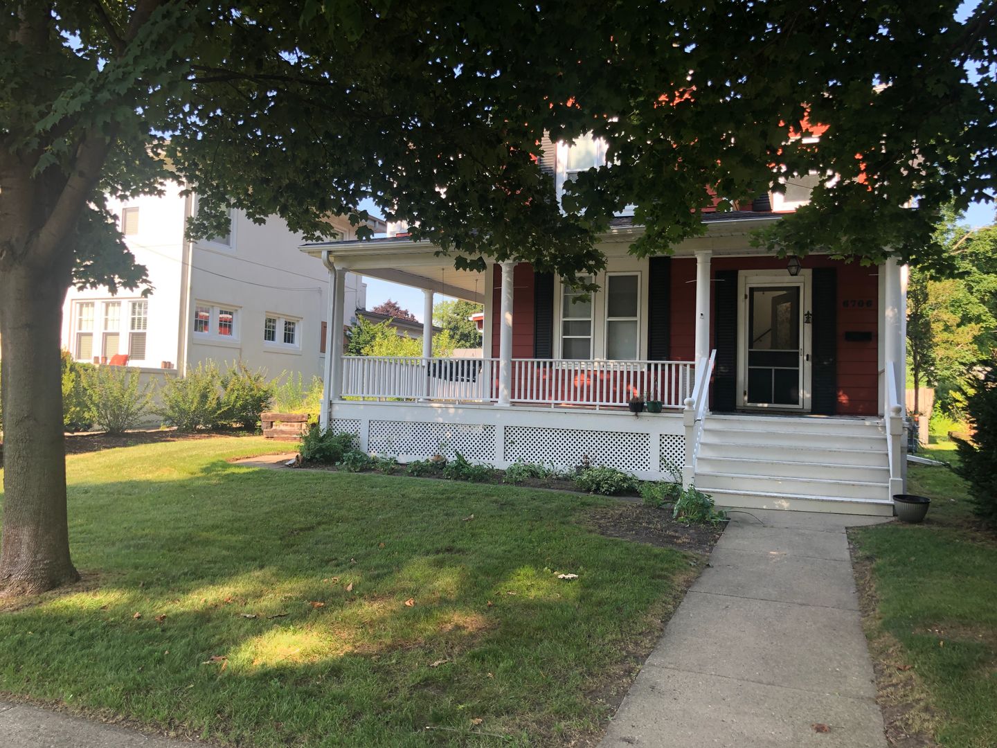 Kenosha House: 6706 3rd Avenue