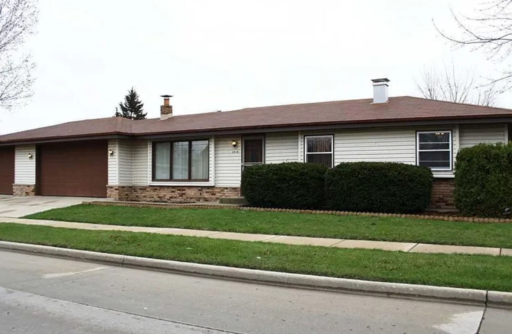Kenosha House: 6809 60th Avenue
