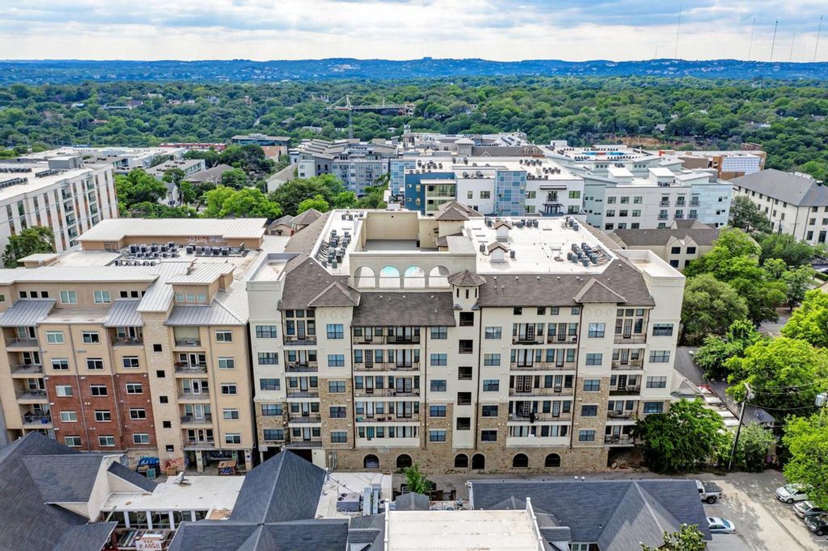 Austin House: 2505 San Gabriel St #411