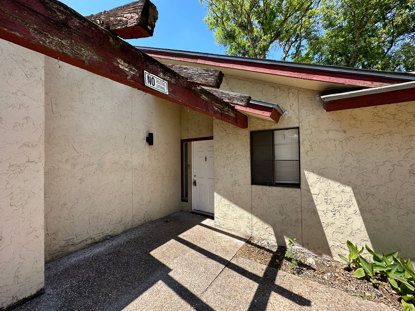 Austin House: 5601 B Purple Sage