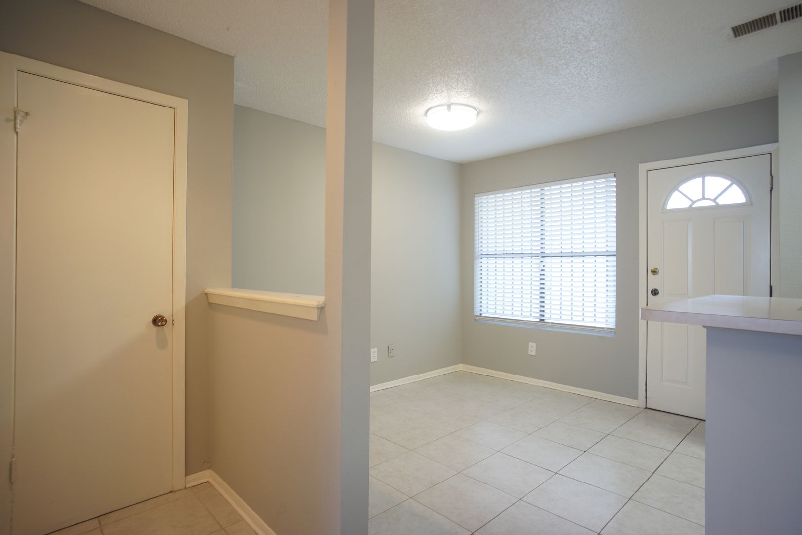 Austin House: 8805 Schick Rd B