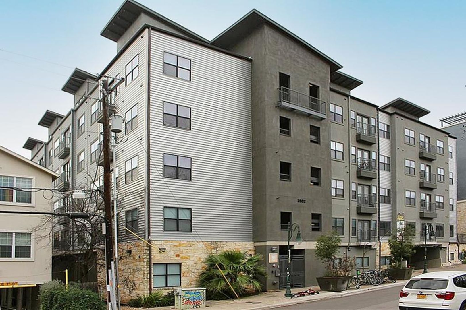 Austin Condo: 2502 Leon St. #412