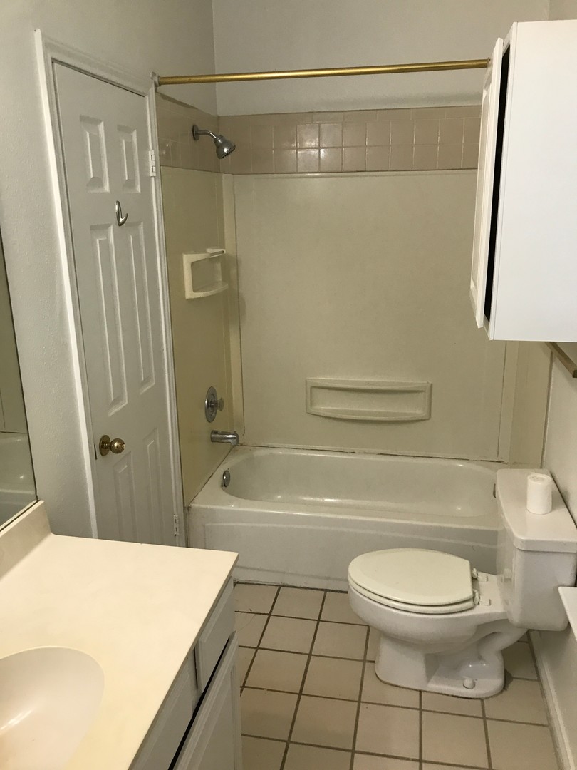 Austin House: 2509 Pearl #3