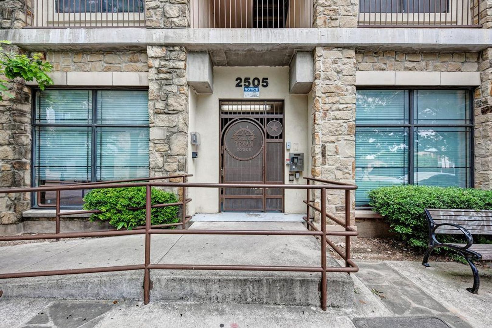 Austin Condo: 2505 San Gabriel #506