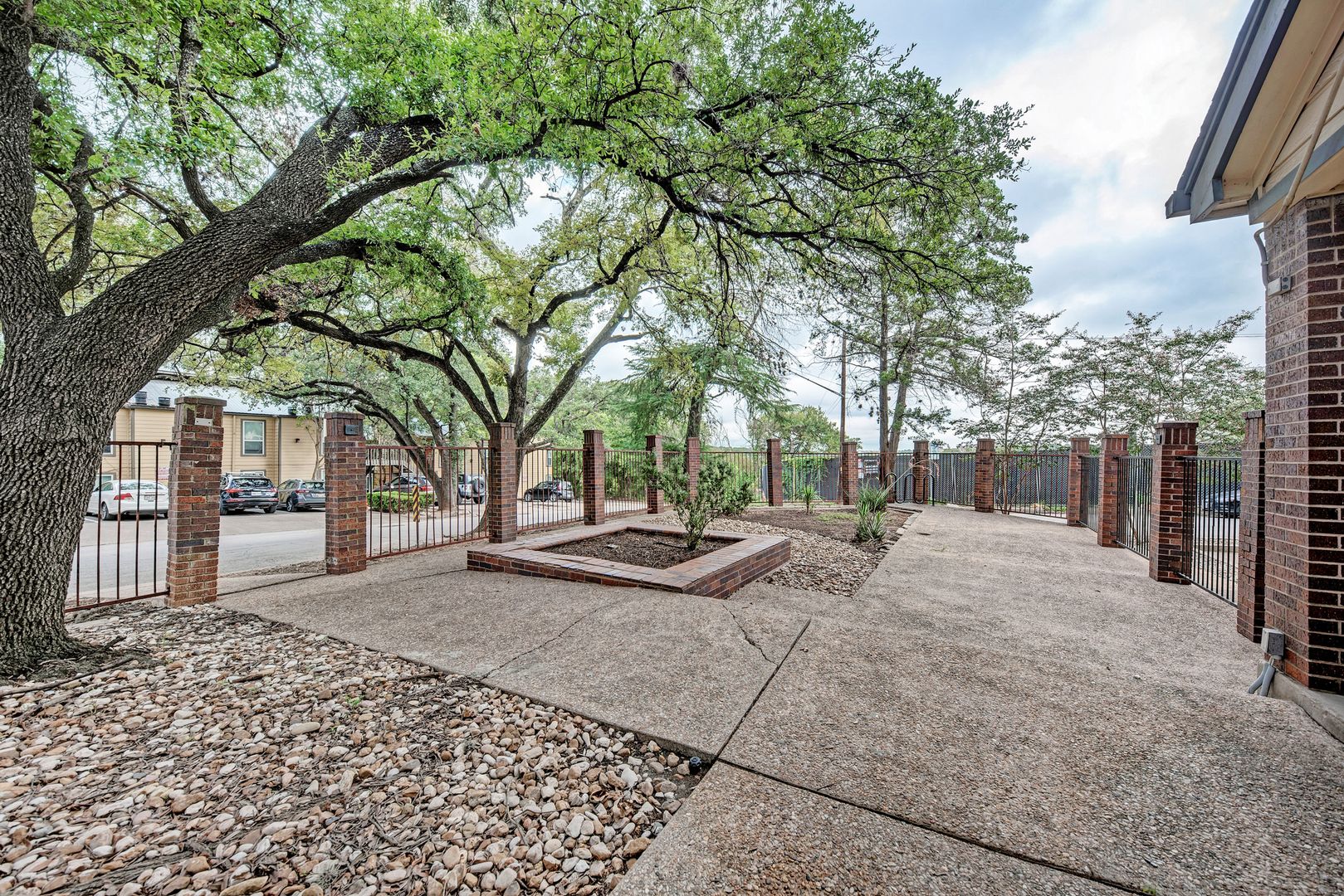 Austin Condo: 914 W 26th #208