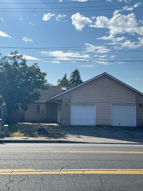 Springfield Duplex – photo 1