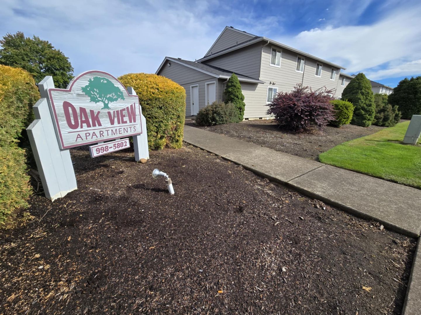 Junction City Apartment: 590 Hatton Lane