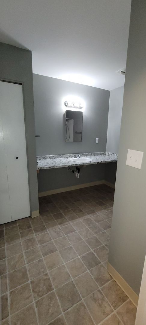 Eugene Apartment: 680 & 690 Lawrence