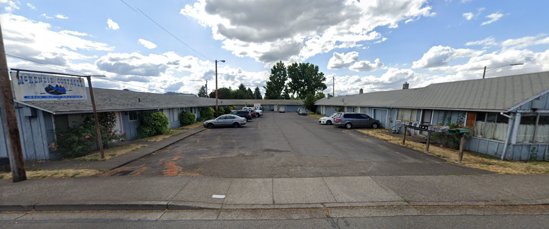 Springfield Apartment: 310 42nd Street