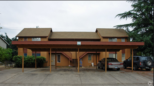 Springfield 4plex Apartment – photo 1