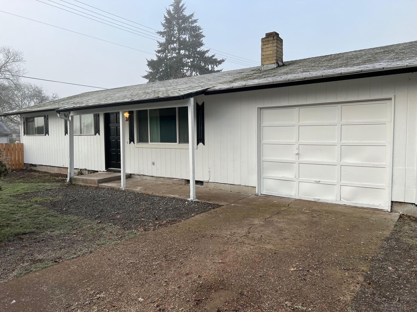 Springfield House: 5040 E Street #21