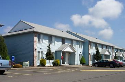 Centennial Park Apartments – photo 1