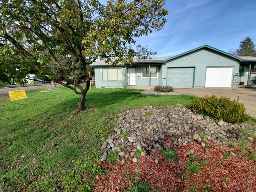 Springfield Duplex – photo 1