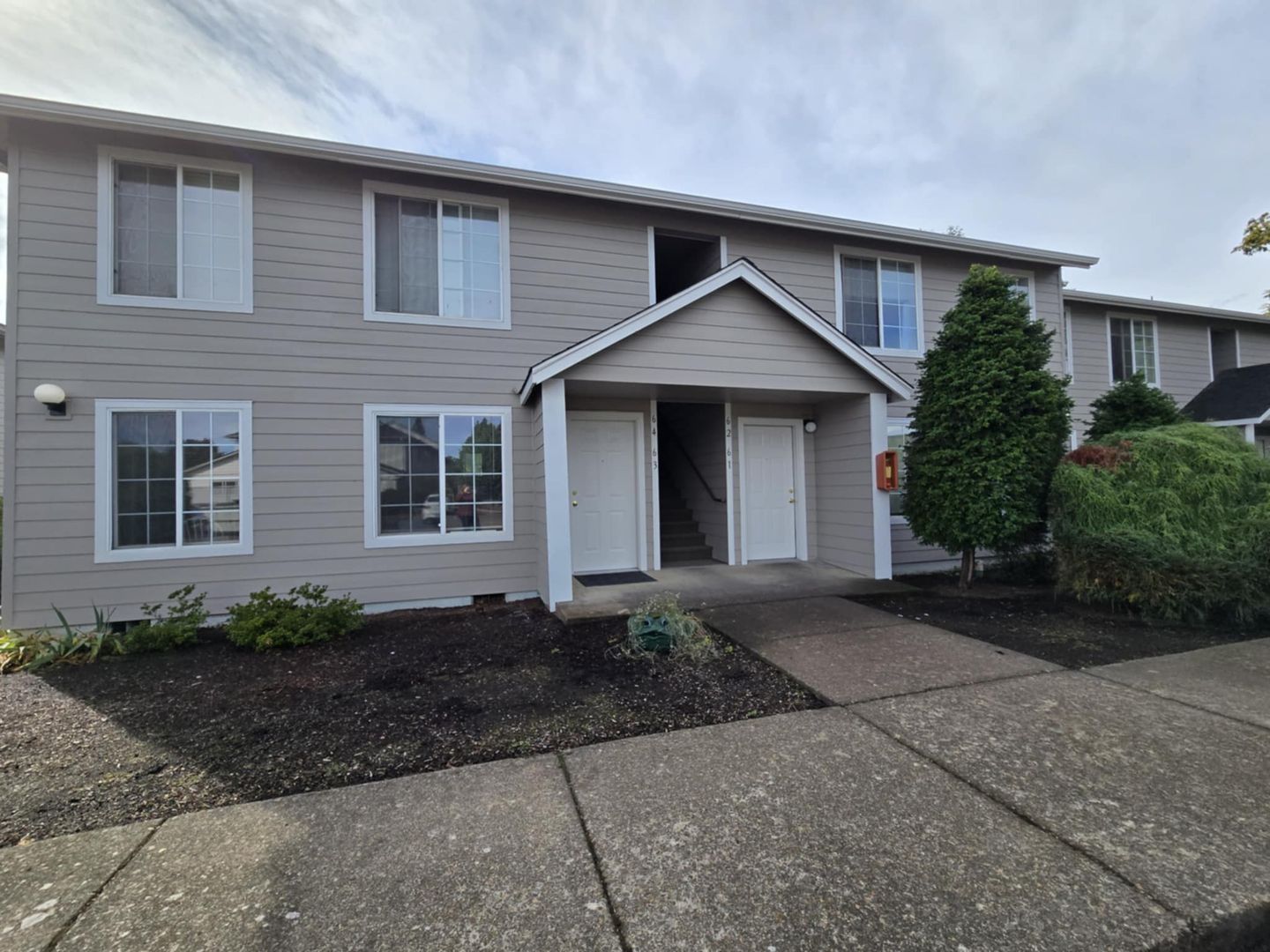 Junction City Apartment: 590 Hatton Lane