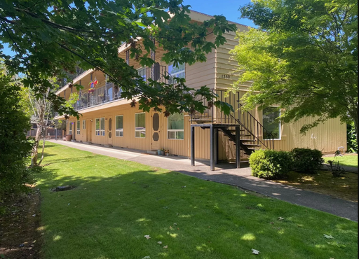 Updated Downtown Eugene Apartment – photo 1