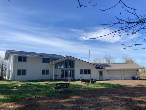 Grand Home! – photo 1