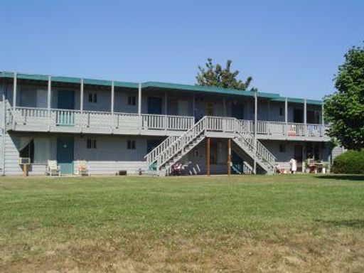 Twin Palms Apartments