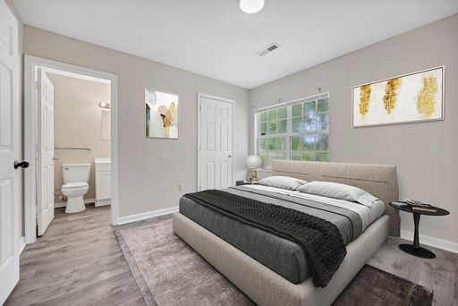 Welcome to Bracey Square - 2 Bed | 1 Bath – photo 1