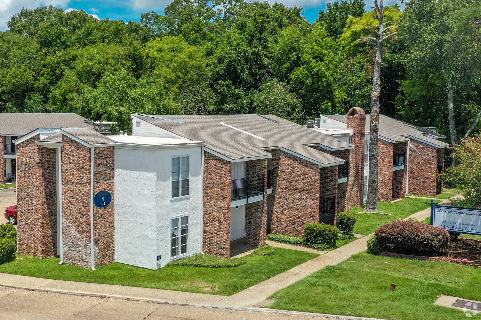 Baton Rouge Apartment: 1251 Ardenwood Drive