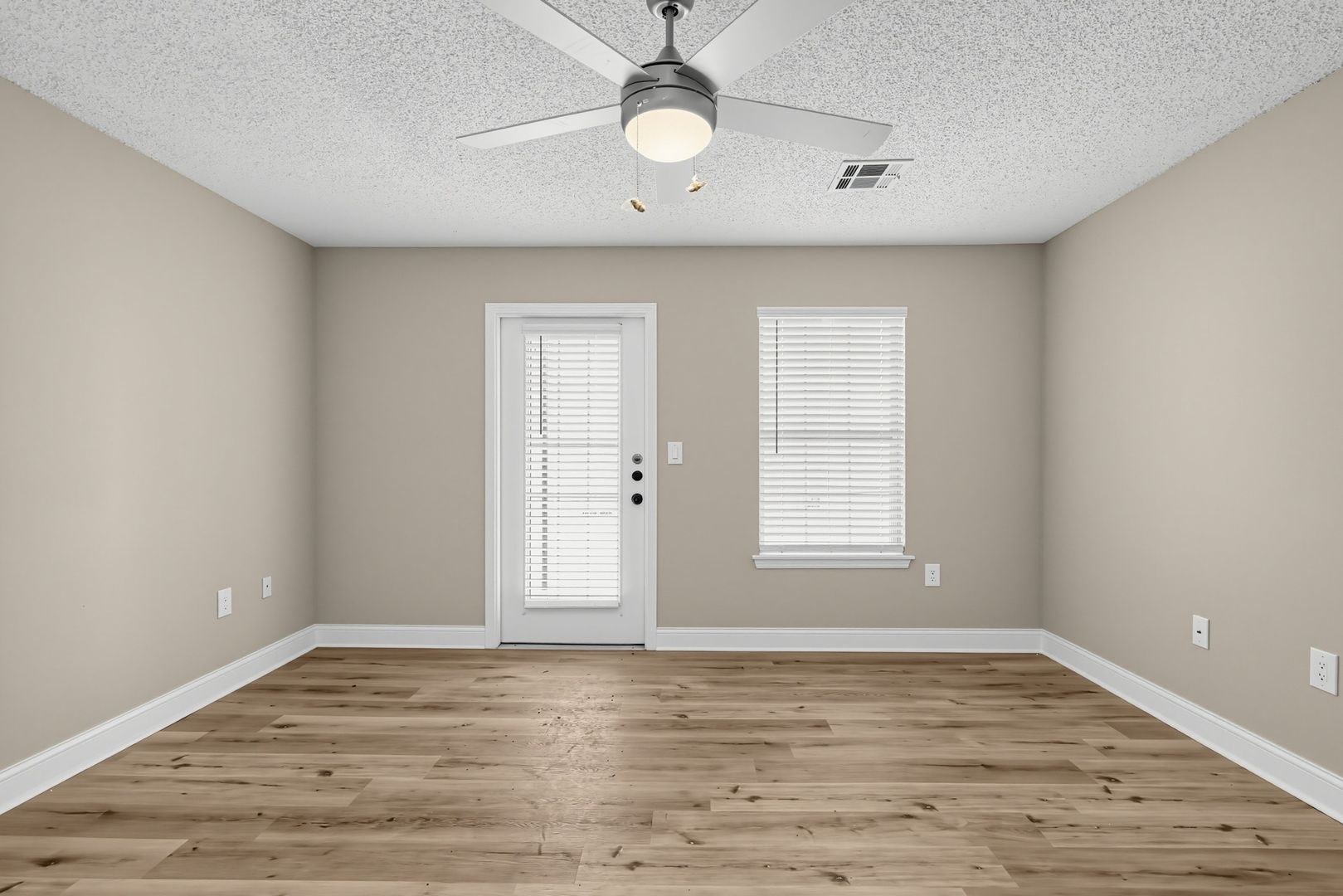 Fairway Flats 5 of 16