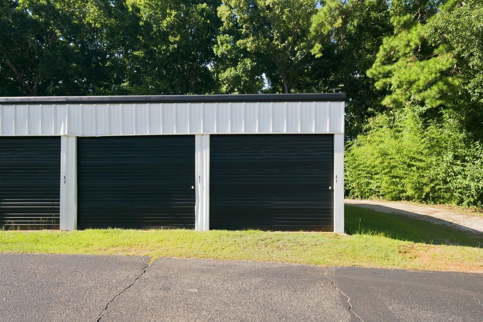 Parking at Willow Terrace