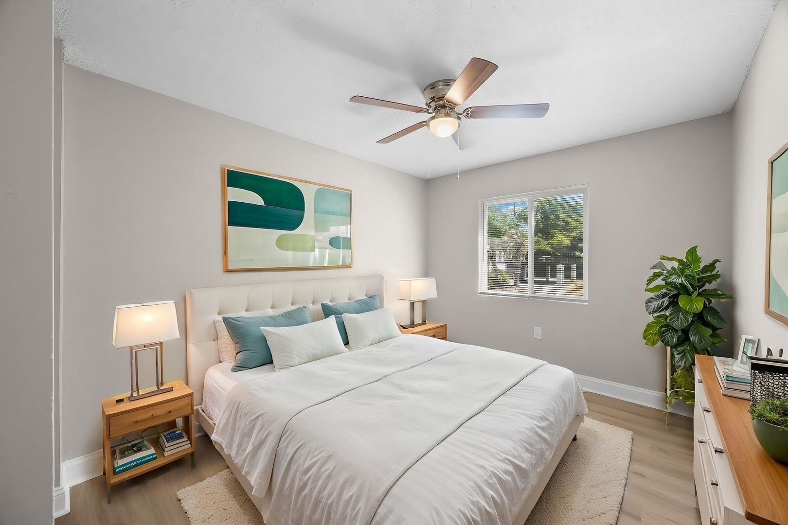 North Augusta Apartment: 400 Swiss St.