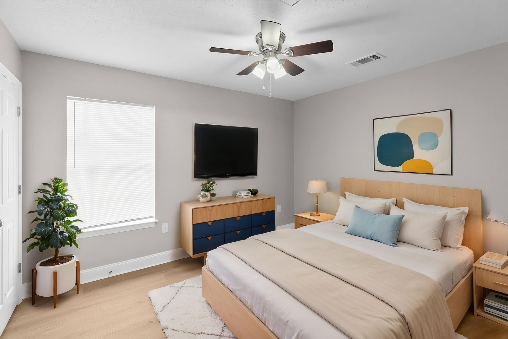 Jackson Apartment: 105 Evin Lane