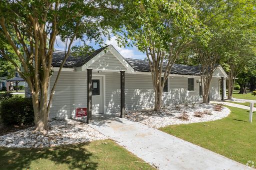 1421 Stonehenge Road, Montgomery, AL 36117
