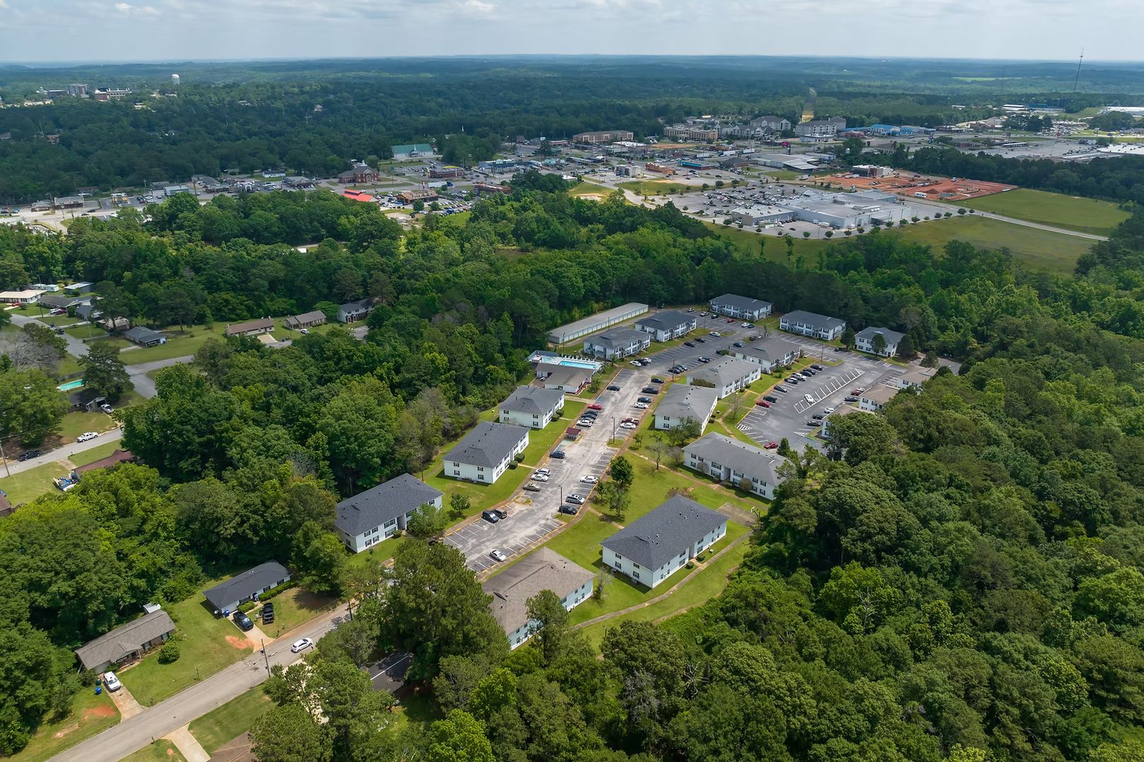 Troy Apartment: 416 Jane Rd.,