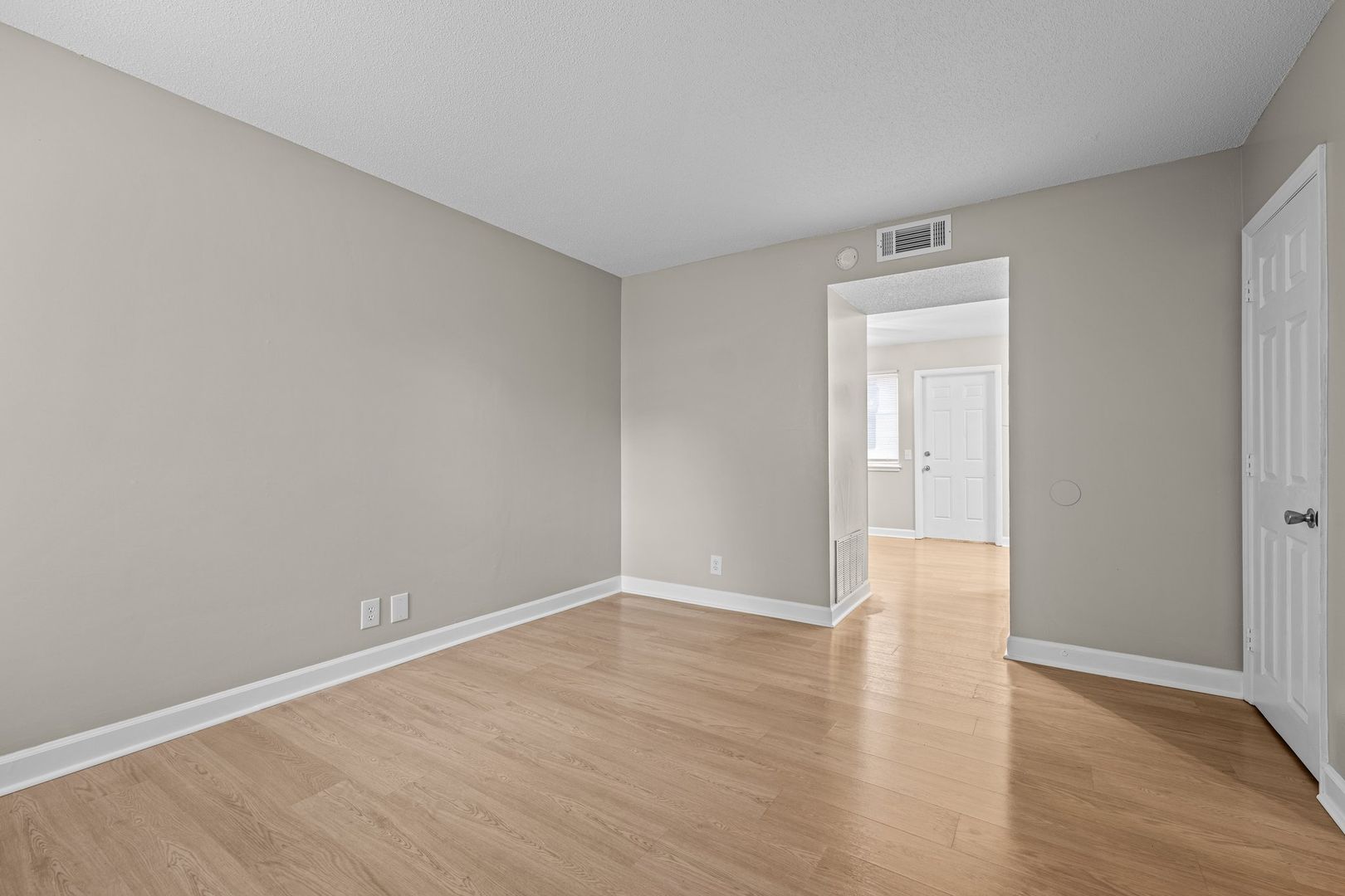 The Pointe at White Oak 6 of 18